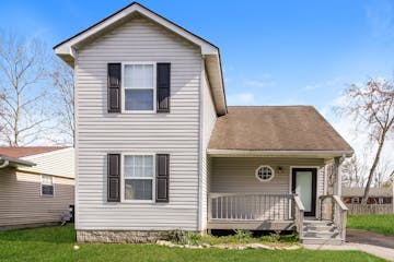 3842 Dunbar Ave new albany, IN 47150